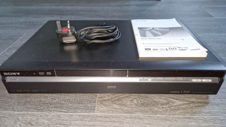 Sony RDR-HXD970 DVD Recorder with manual