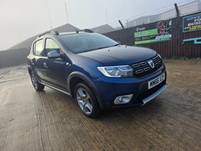 2017 DACIA SANDERO STEPWAY 0.9 TCE LAUREATE 35K MILEAGE 1 OWNER - BARGAIN PRICE