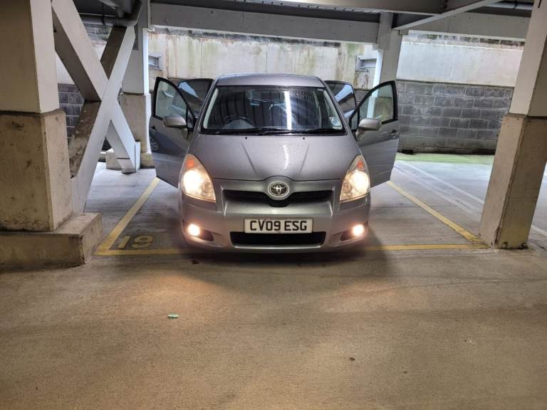 2009 Toyota Verso SR 2.2 Diesel | 7 Seater | 105k Miles | MOT March | 2 Keys