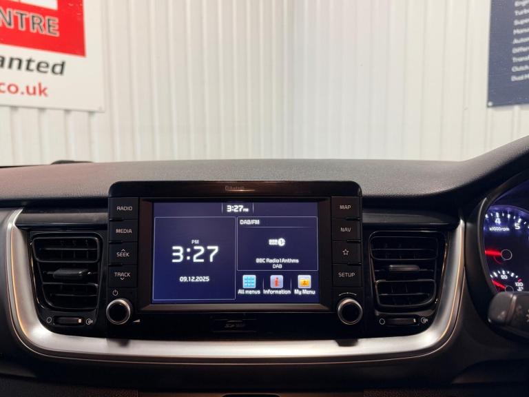 2018 Kia Stonic 1.0 T-GDi First Edition Euro 6 (s/s) 5dr HATCHBACK Petrol Manual