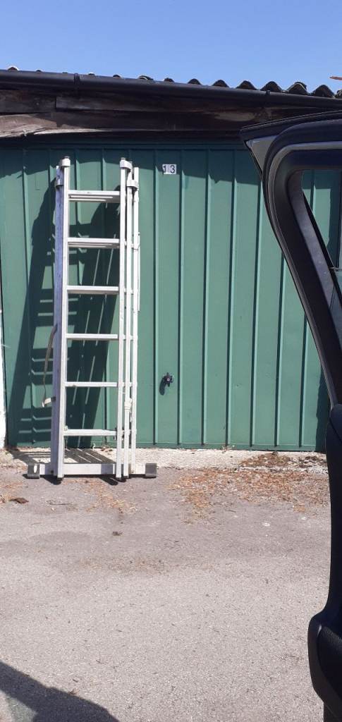 Aluminium ladder