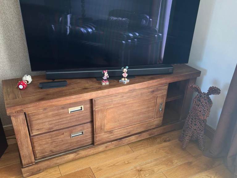 Solid Wood TV Unit