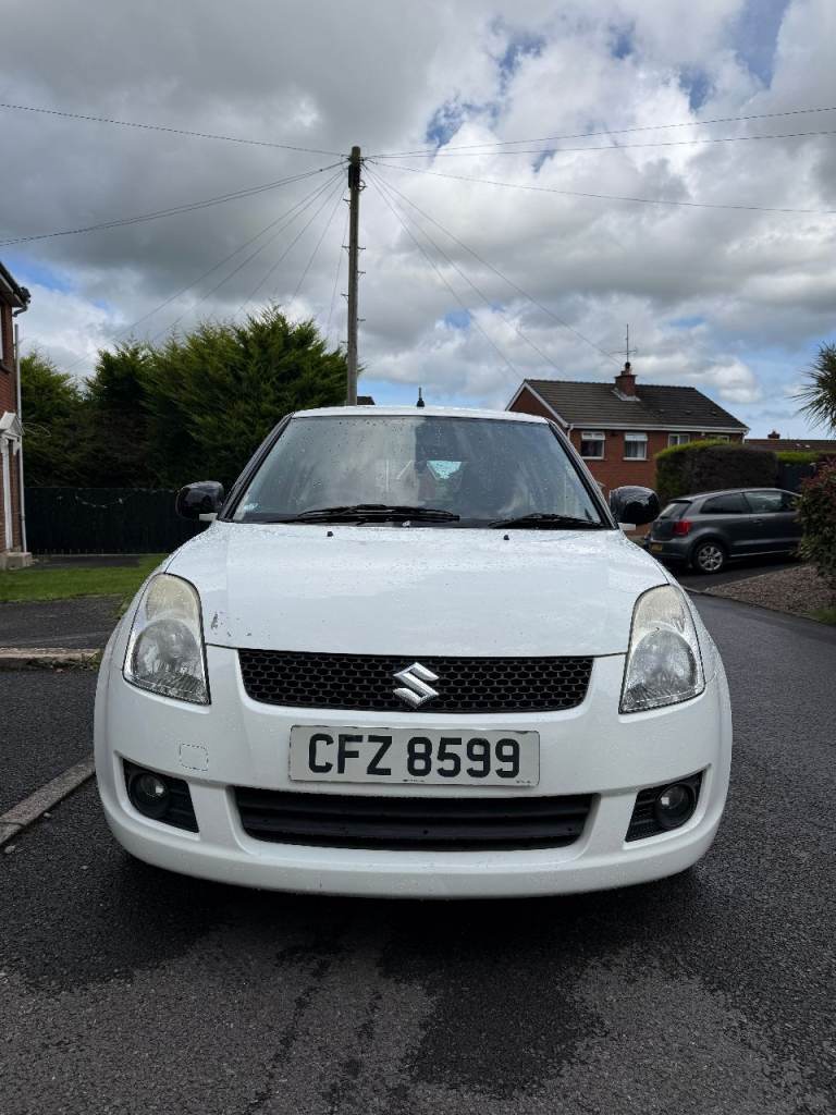 Suzuki, SWIFT, Hatchback, 2010, Manual, 1328 (cc), 3 doors