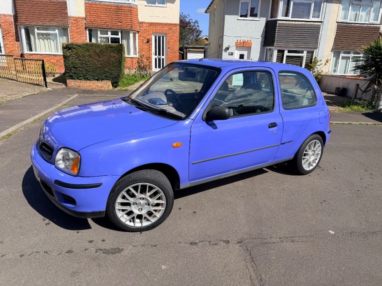 Nissan Micra 1.0s three door