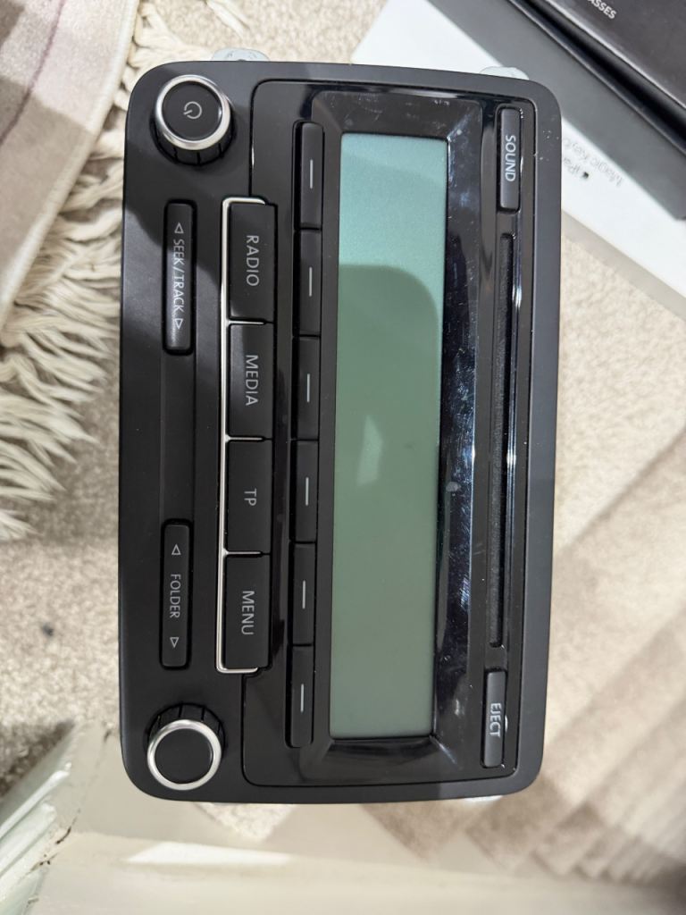 Car radio