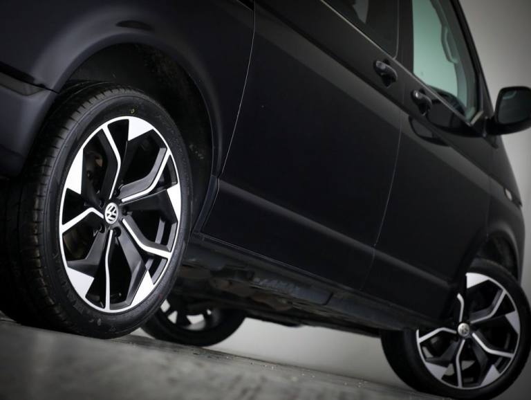 2020 Volkswagen Transporter Shuttle 2.0 TDI S Minibus Double Cab 5dr Diesel Manual SWB Euro 6 (s/...