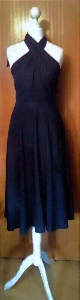 Butterflies & Bows Black Neck Criss Cross Fit 'n Flare Midi Dress.Size 8.POST OR COLLECT!