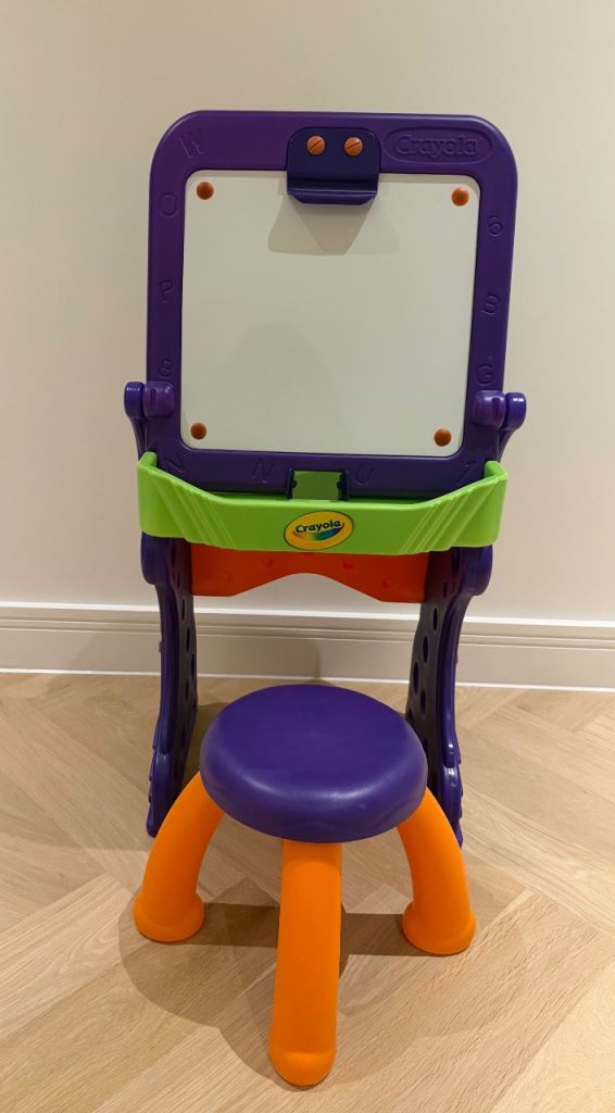 Crayola Art Desk and Easel 3-in-1