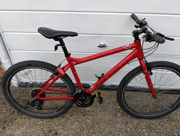 Carrera axle limited edition mountain bike 