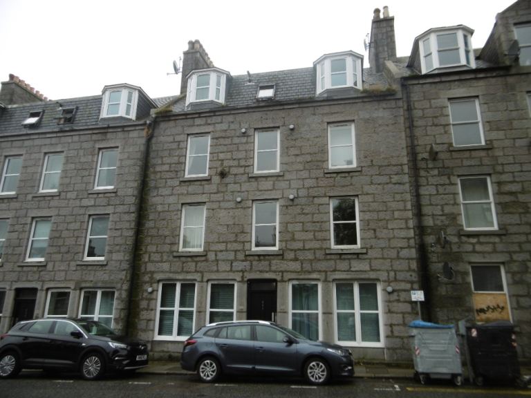 1 bedroom flat in George Street, City Centre, Aberdeen, AB25 3XQ