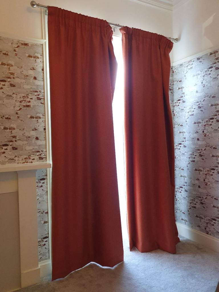 Rust-Coloured Extra-Long Curtains x4