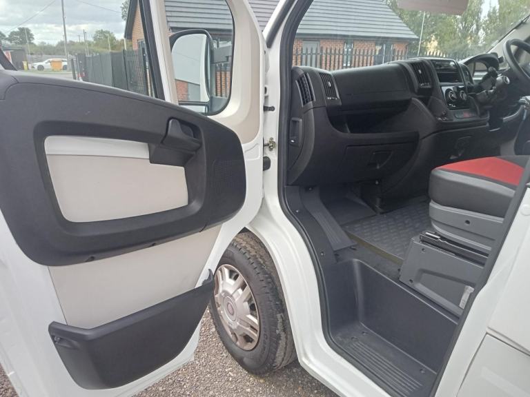  RIMOR 3 TRIMARANO 6 BERTH 12 PLATE 