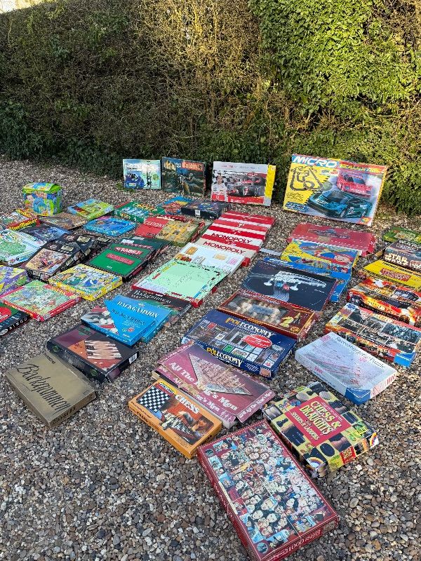 Job Lot of 60 Mixed Vintage Board Games Scalextric,& Puzzles