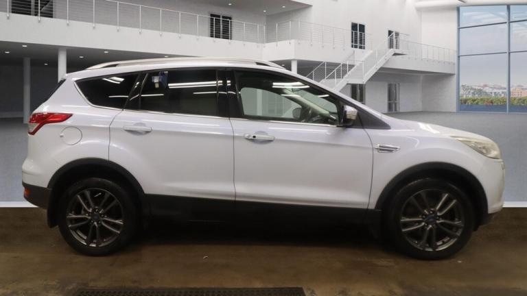 2013 Ford Kuga 2.0 TDCi 163 Titanium X 4WD 5dr ++ PANROOF / NAV / LEATHER / 12 SERVICES ++ HATCHB...