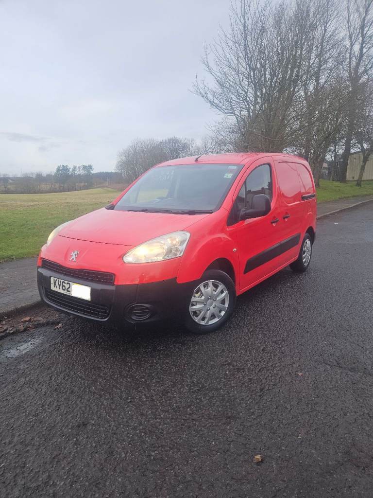 12/ reg  Peugeot partner 1.6 hdi fsh 68  k sim combo connect partner caddy berlingo