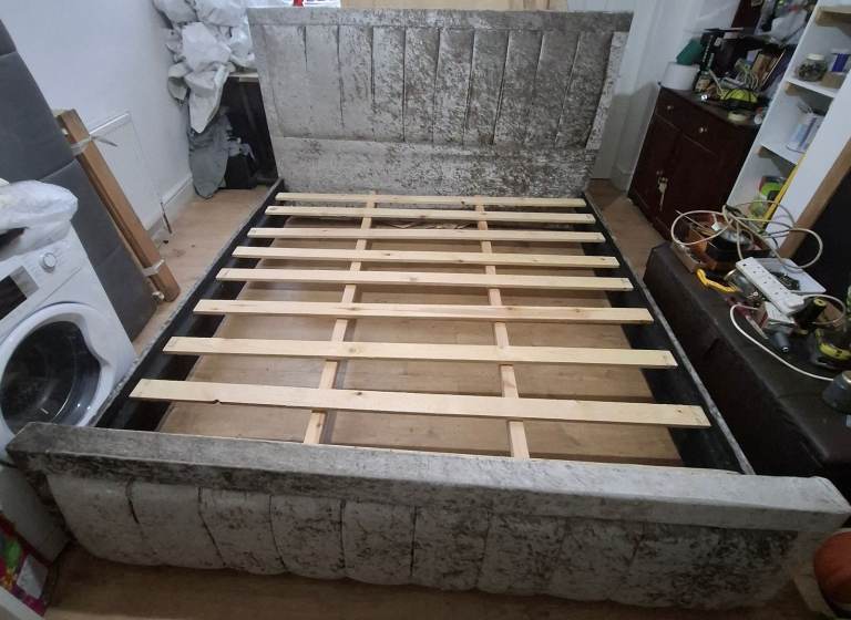 image for Super King Size Velvet Bed Frame [£150] (SAME DAY DELIVERY AVAILABLE)