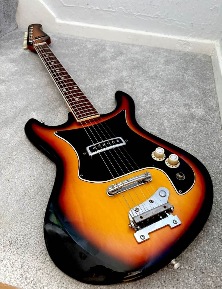 Vintage Rare 1960's Japanese Audition Mosrite Style Electric Guitar - Low playable action 🎸
