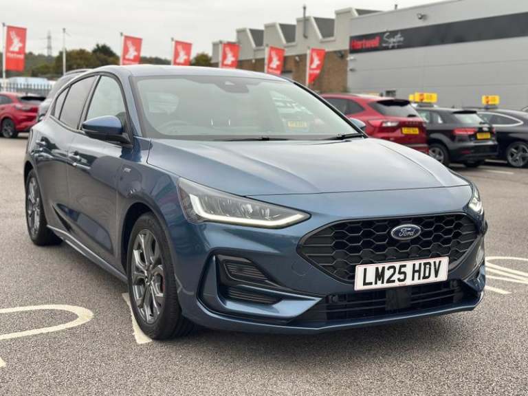 2025 Ford Focus 1.0T EcoBoost MHEV ST-Line Hatchback 5dr Petrol Hybrid DCT Euro 6 (s/s) (15 Hatch...