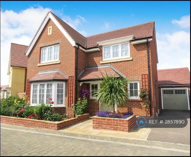 4 bedroom house in Field Gate Close, St Neots, PE19 (4 bed) (#2857890)