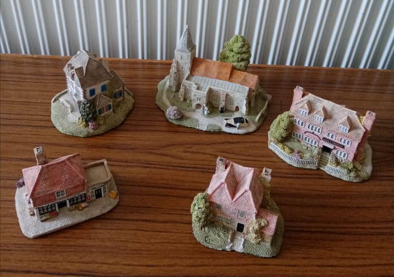 Darling Buds of May Collectable cottages 