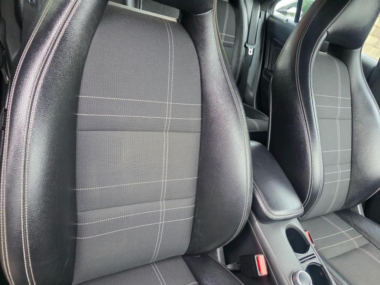 2015 Mercedes-Benz CLA 2.1 CLA220 CDI Sport Coupe 7G-DCT Euro 6 (s/s) 4dr SALOON Diesel Automatic