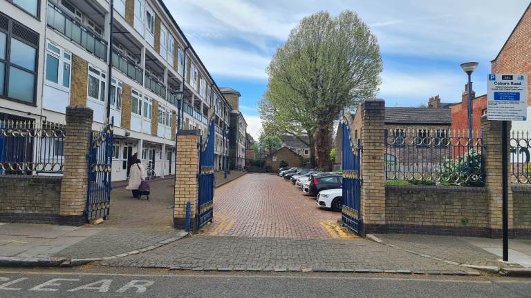 Home Swap From Mile End To Bethnal Green 