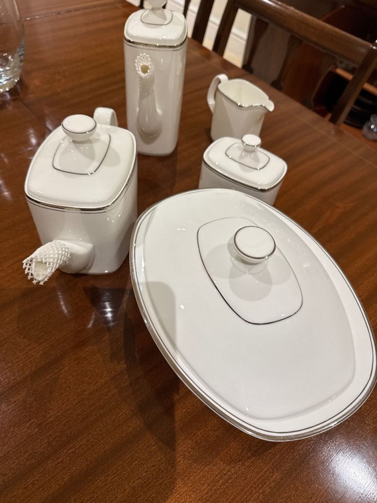 Royal Doulton Platinum Concord Bone China Dinner Service