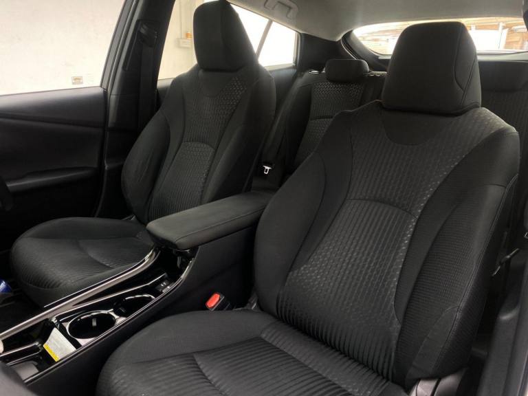 TOYOTA PRIUS 1.8 VVT-h Business Edition CVT Euro 6 (s/s) 5dr 2017