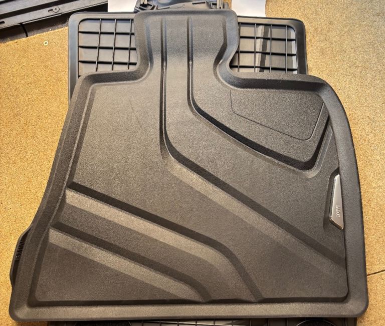 Genuine BMW X6 Rubber Mats 