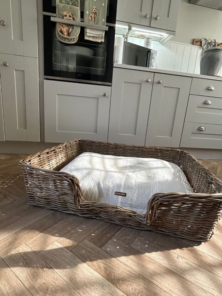 Wicker dog bed