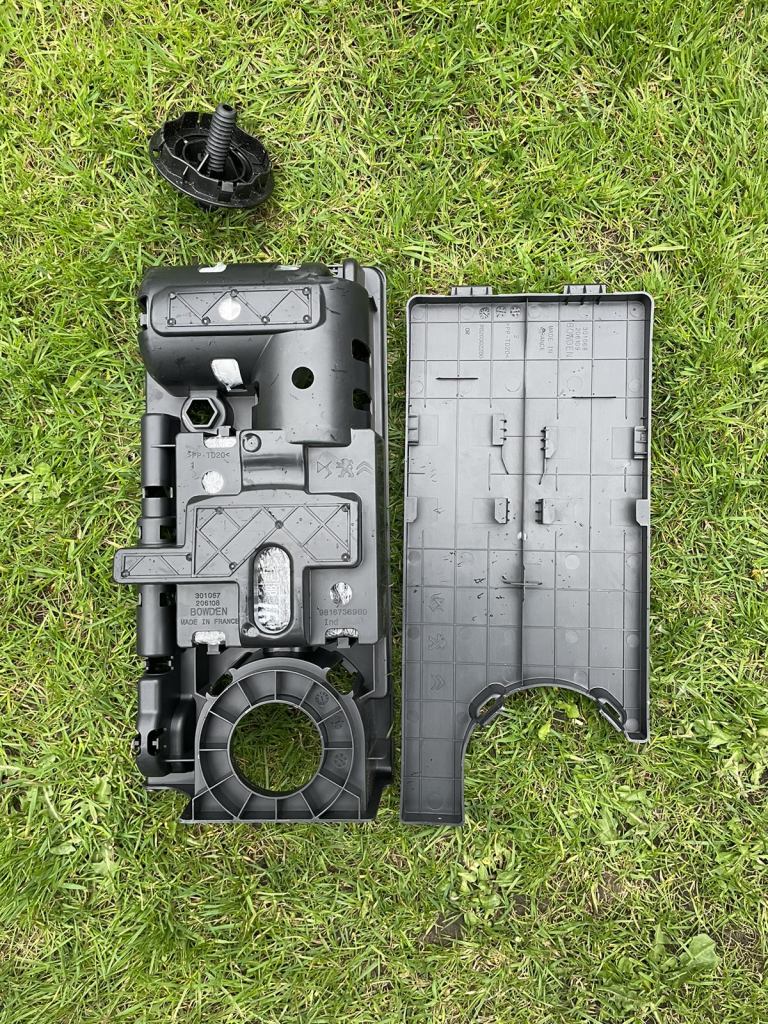 Vauxhall grandland x tyre repair kit