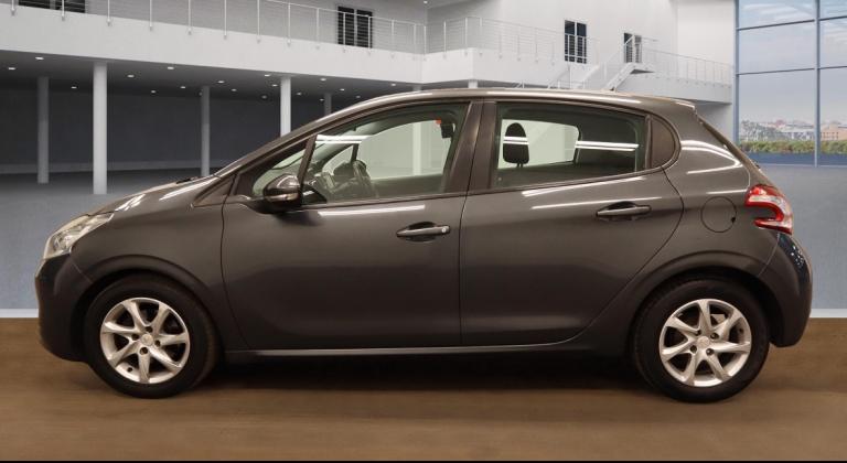 2013 Peugeot 208 1.4 HDi Active 5dr HATCHBACK Diesel Manual