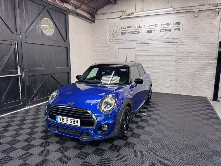 2019 MINI Hatch 1.5 Cooper Sport II 5dr Auto HATCHBACK PETROL Automatic