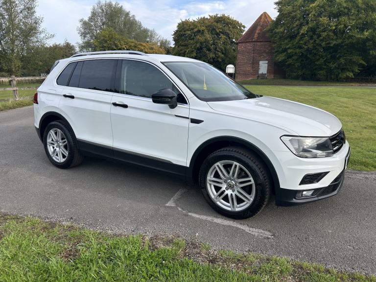 VOLKSWAGEN TIGUAN 1.5 TSI EVO SE Navigation 2019