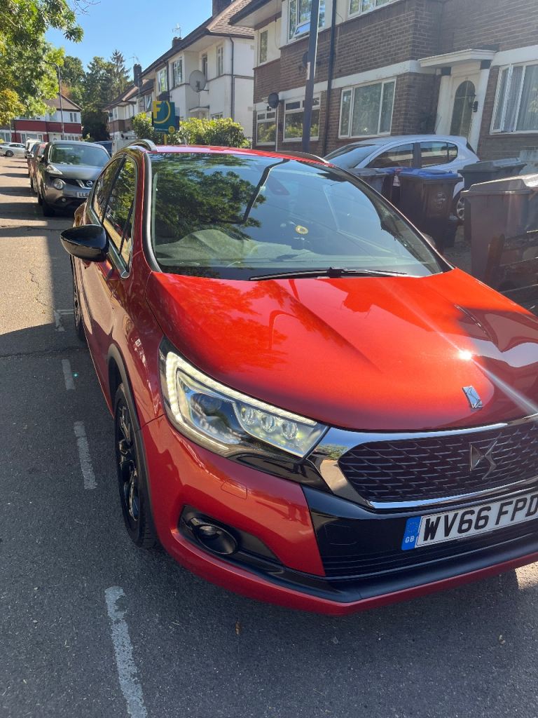 DS, DS 4, Hatchback, 2016, Manual, 1199 (cc), 5 doors