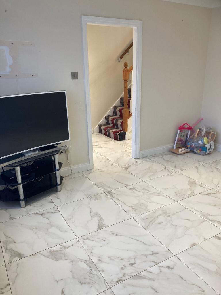 3 Bedrooms fully furnished house  family house