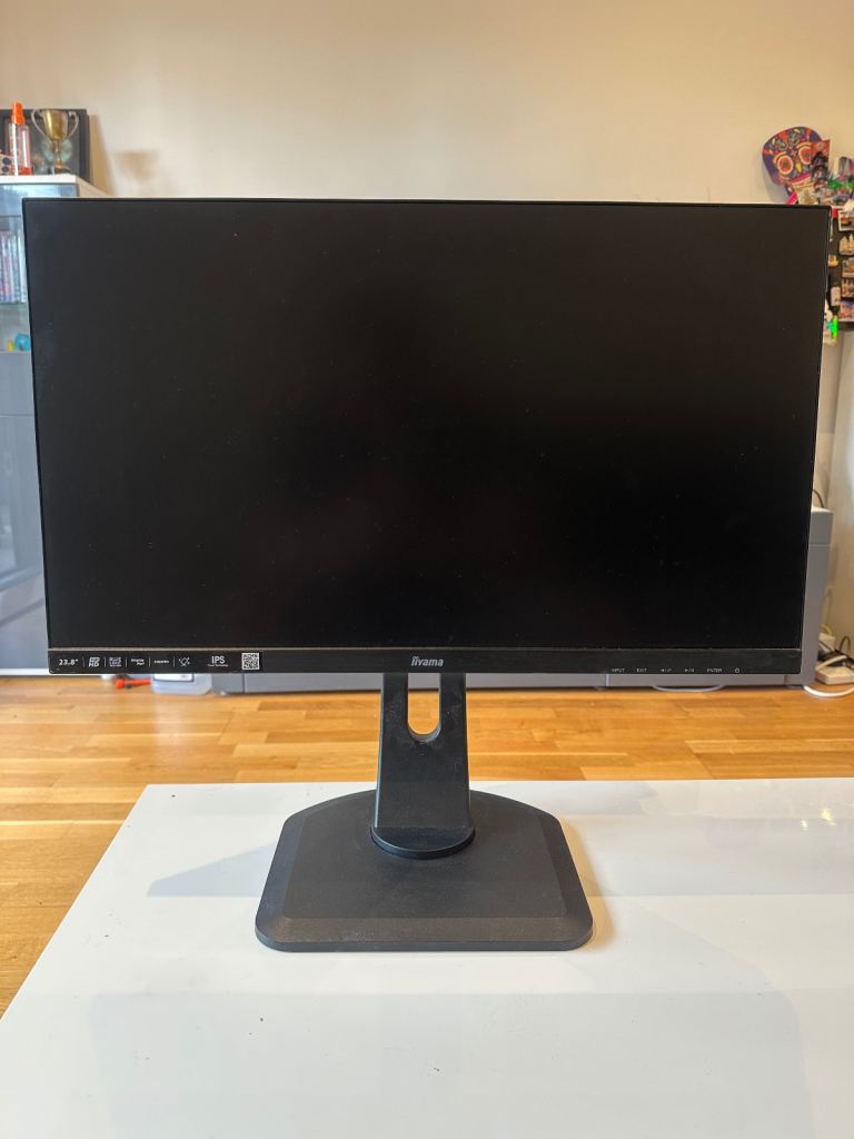 Iiyama prolite 23.8 inch monitor