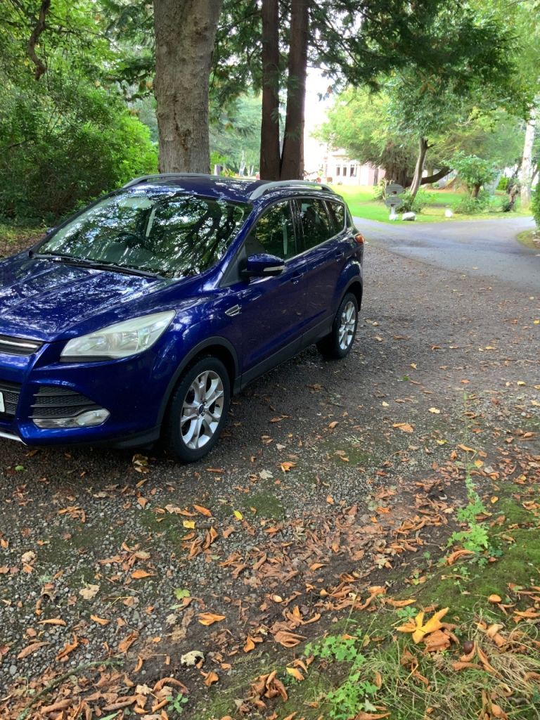 Ford, KUGA, Hatchback, 2014, Manual, 1997 (cc), 5 doors