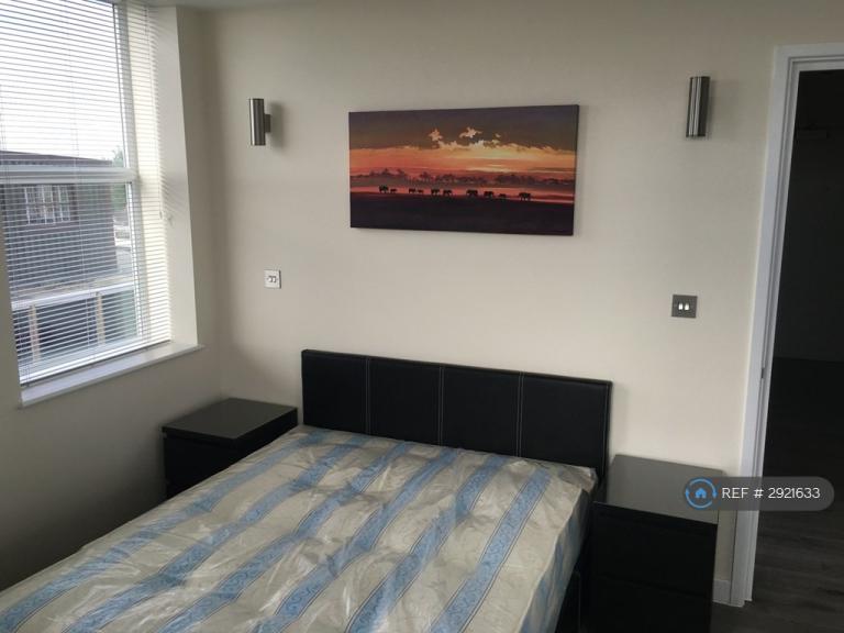 2 bedroom flat in Jenga House, Harrow, HA3 (2 bed) (#2921633)