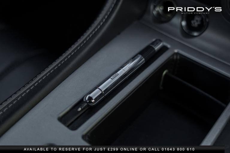 ASTON MARTIN DB9 6.0 V12 - A Timeless Masterpiece by Aston Martin - LN15 2015