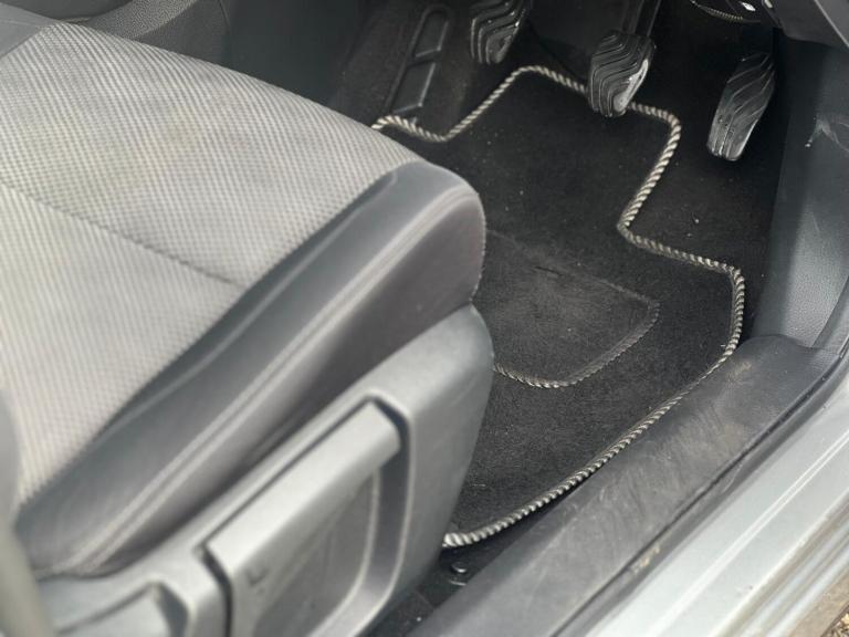 2015 Nissan Qashqai 1.6 dCi N-Tec+ 5dr HATCHBACK DIESEL Manual