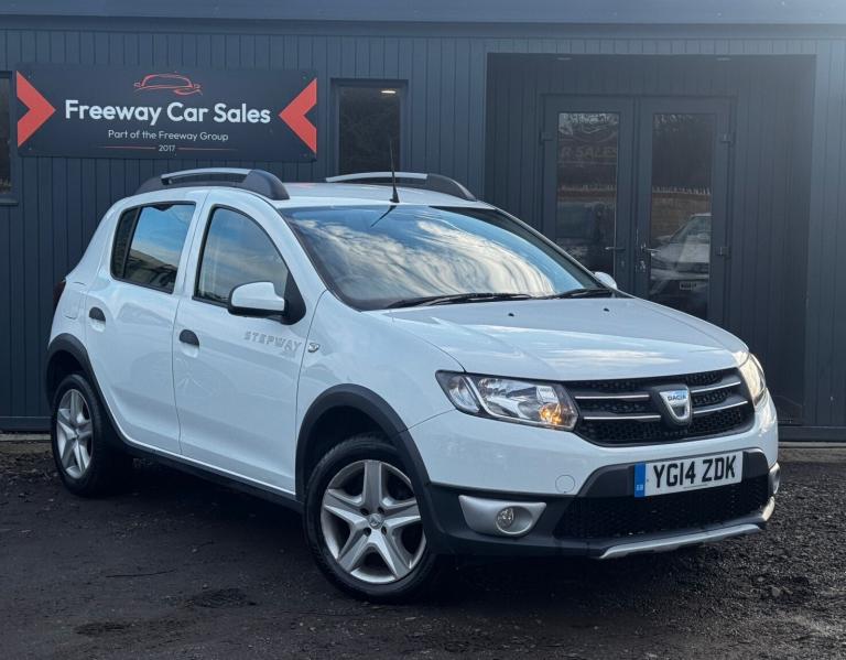 DACIA SANDERO STEPWAY 1.5 dCi Laureate Hatchback 5dr, Â?20 Tax, New MOT, Nav