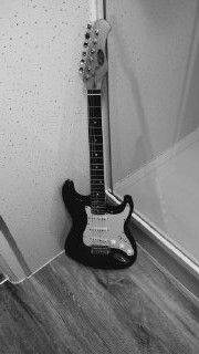 Stagg Electric Guitar and Amplifier