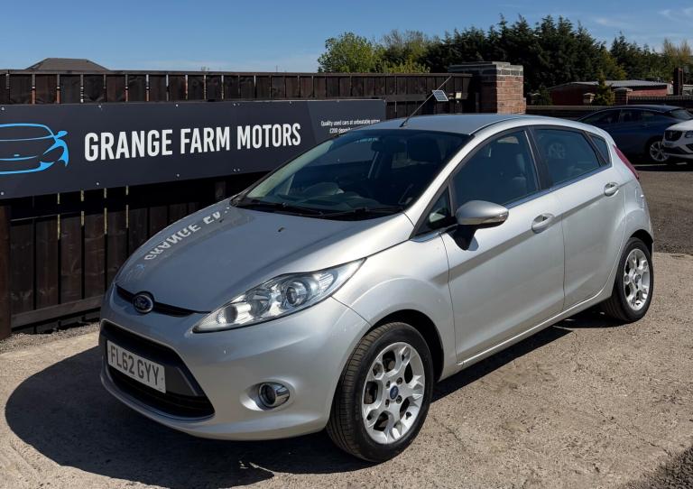 2012 Ford Fiesta 1.25 Zetec 5dr [82] HATCHBACK Petrol Manual