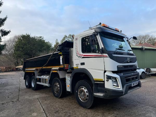 Volvo FMX420 Steel Body Tipper 8x4