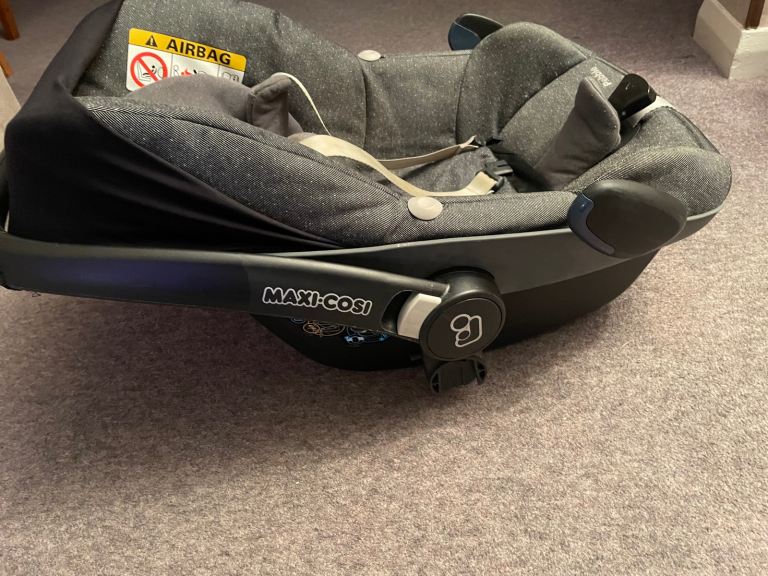 SOLD Pebble Maxi Cosi Baby Car Seat