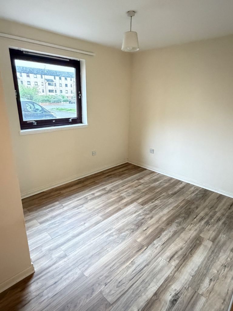 2 Bedroom Unfurnished Flat at Maryhill