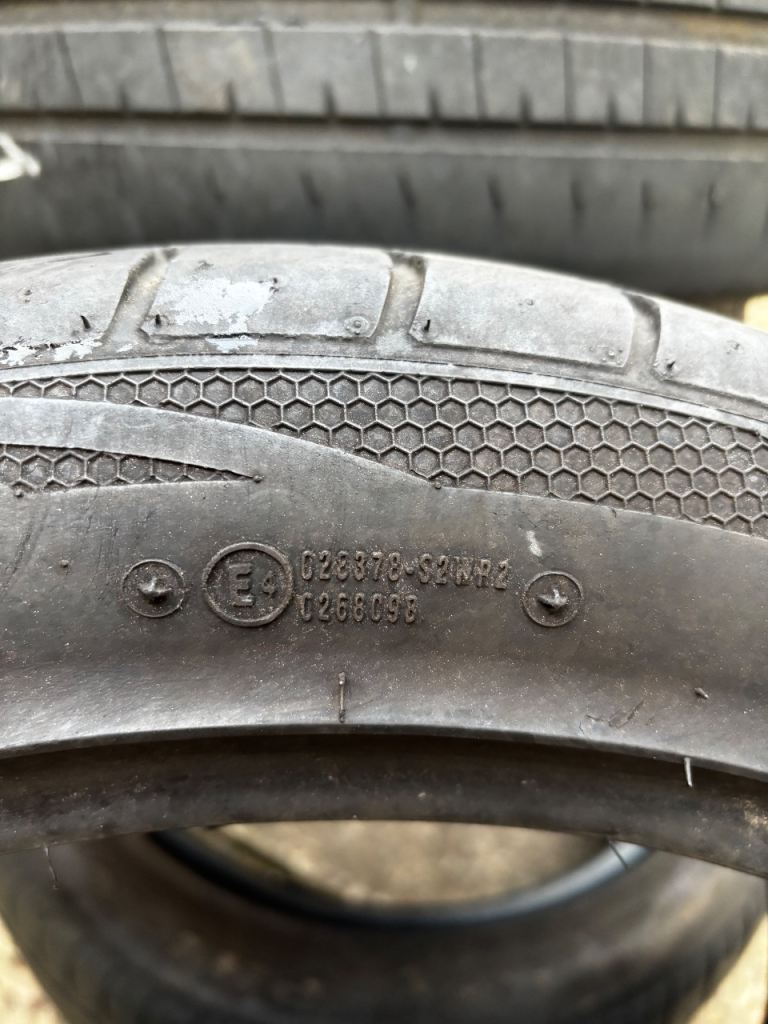 4 x 235 45 18 Accelera phi-r tyres 