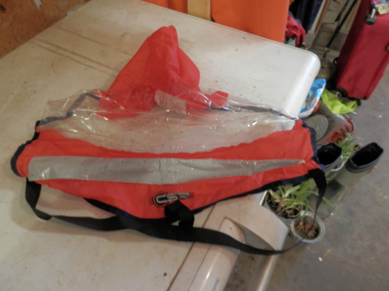 Four CSR Lifejacket Spray Hoods