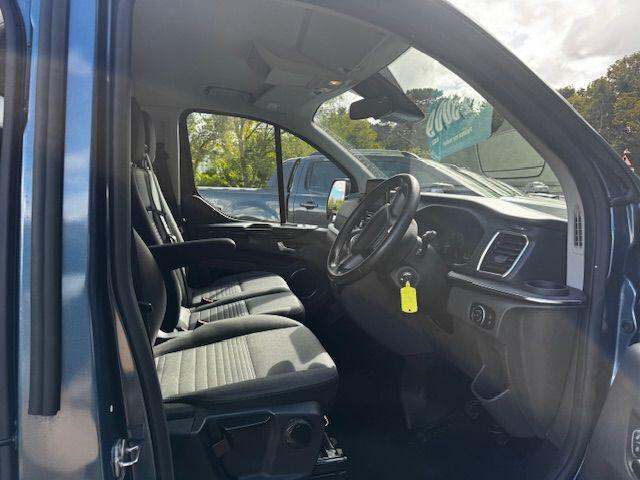 2020 Ford Tourneo Custom 2.0 EcoBlue 130ps L/R 8 Seater Titanium Auto MPV DIESEL Automatic